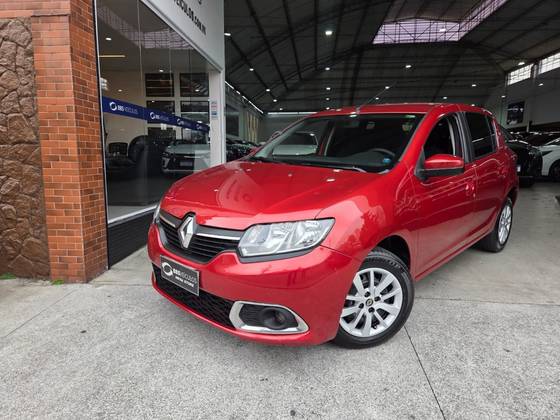 RENAULT SANDERO 1.0 EXPRESSION 16V FLEX 4P MANUAL RENAULT SANDERO 1.0 EXPRESSION 16V FLEX 4P MANUAL